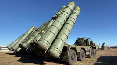 Кыргызстан получил от России зенитно-ракетный комплекс С-300