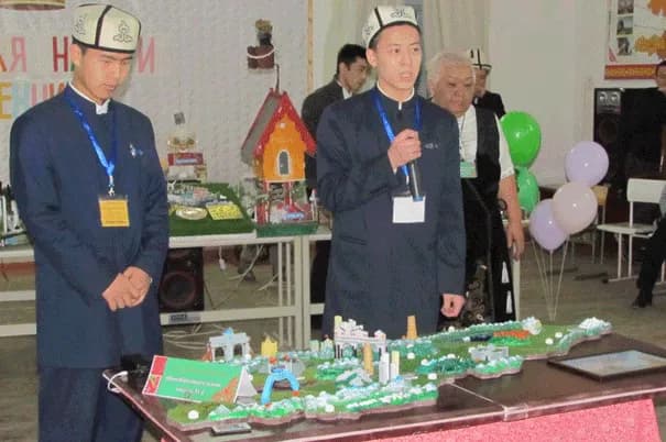 Будущее начинается со школьной парты