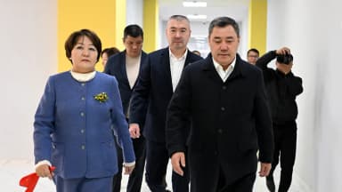 Часть территории госрезиденции «Ала-Арча» передали под школу, детсад и медцентр. Объекты открыл президент