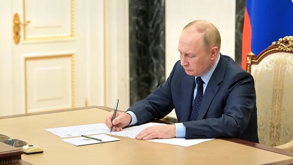 Владимир Путин ратифицировал соглашение о строительстве кампуса КРСУ возле Бишкека