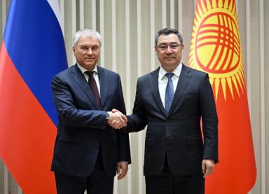Президент Садыр Жапаров провел встречу с Председателем Государственной Думы России Вячеславом Володиным в Бишкеке
